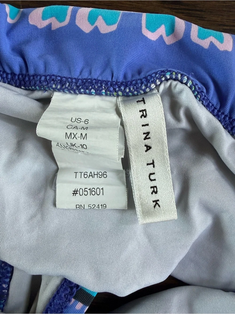 Trina Turk women’s Vibrant Bandeau Bikini Set size 4 - Picture 4 of 5